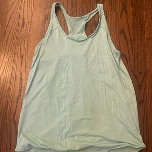 Lululemon workout tank